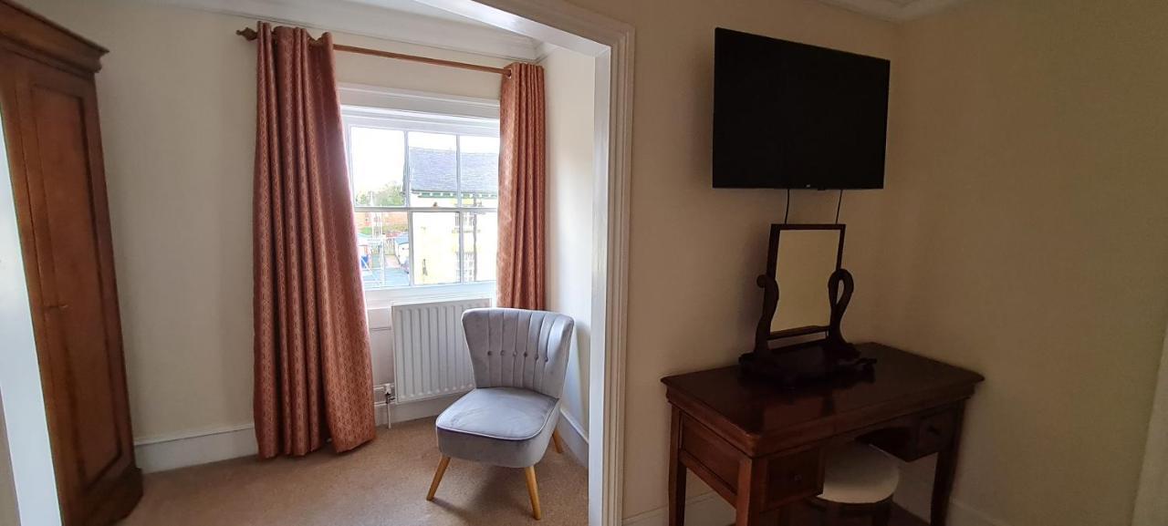 Hotel The Trewythen à Llanidloes Extérieur photo